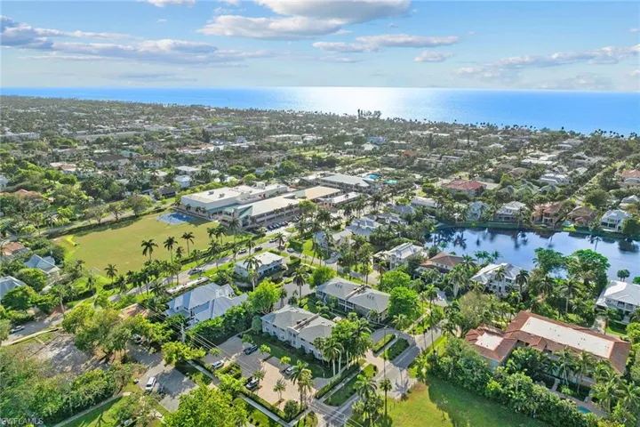 604 7th Ave S # 604, Naples, Florida 34102