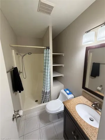 16 Desert Candle Cir, Lehigh Acres, Florida 33936