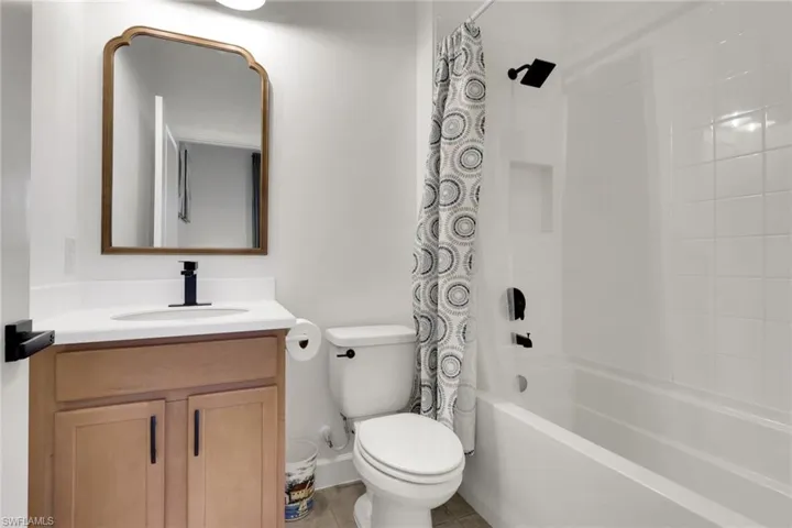 19657 Estero Pointe Ln, Fort Myers, Florida 33908