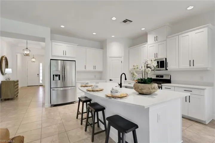 19657 Estero Pointe Ln, Fort Myers, Florida 33908