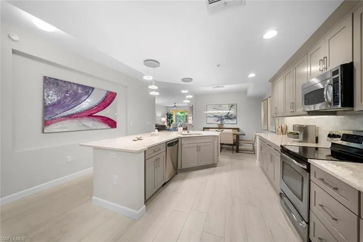 8641  Piazza Del Lago  CIR, Estero, FL 33928