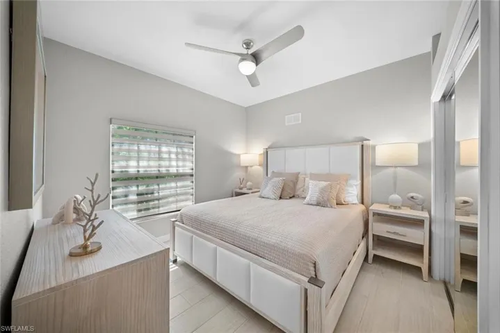 8641  Piazza Del Lago  CIR, Estero, FL 33928