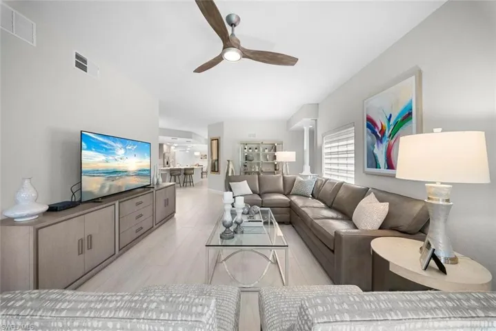 8641  Piazza Del Lago  CIR, Estero, FL 33928