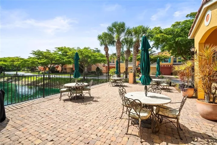 8641  Piazza Del Lago  CIR, Estero, FL 33928
