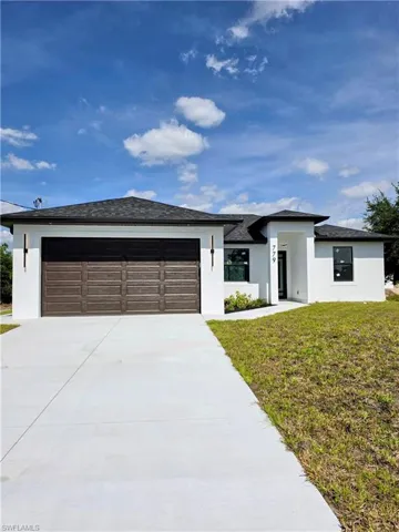 779 Cashmere Ave, Lehigh Acres, Florida 33974