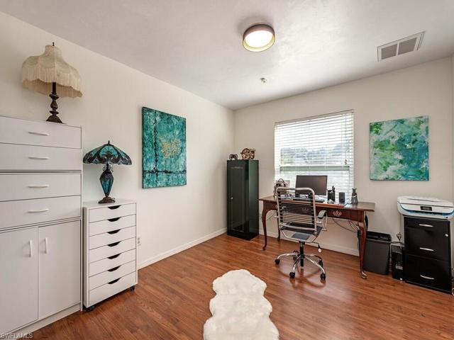 22 Willoughby DR, NAPLES FL 34110