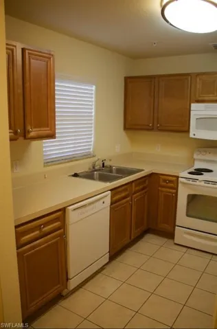 9051 Gervais Cir 1503, Naples, Florida 34120