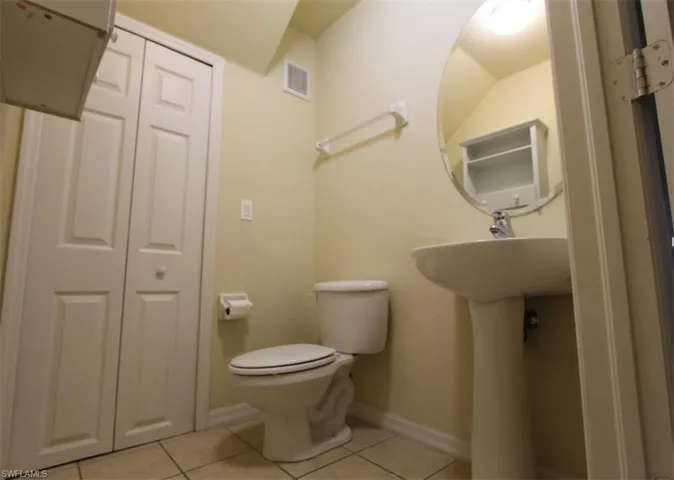 9051 Gervais Cir 1503, Naples, Florida 34120