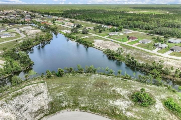 1403 NE 44th  ST, CAPE CORAL, FL 33909