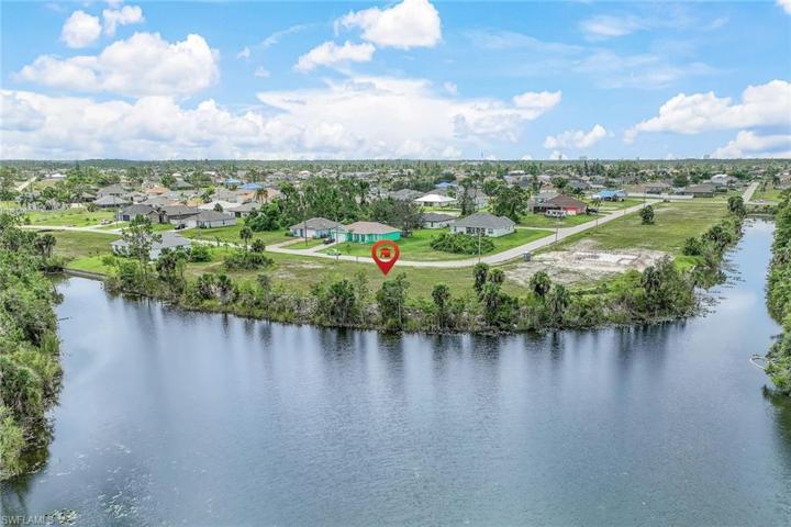 1403 NE 44th  ST, CAPE CORAL, FL 33909
