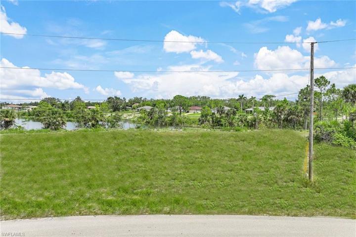1403 NE 44th  ST, CAPE CORAL, FL 33909