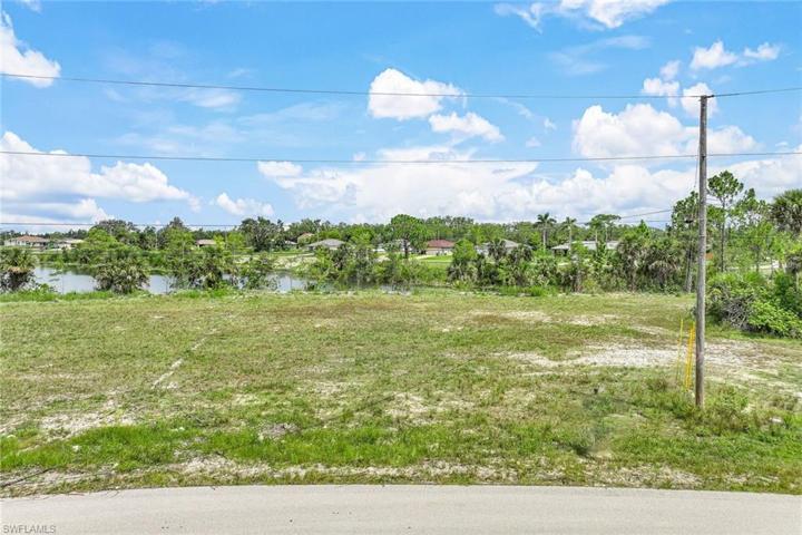 1403 NE 44th  ST, CAPE CORAL, FL 33909