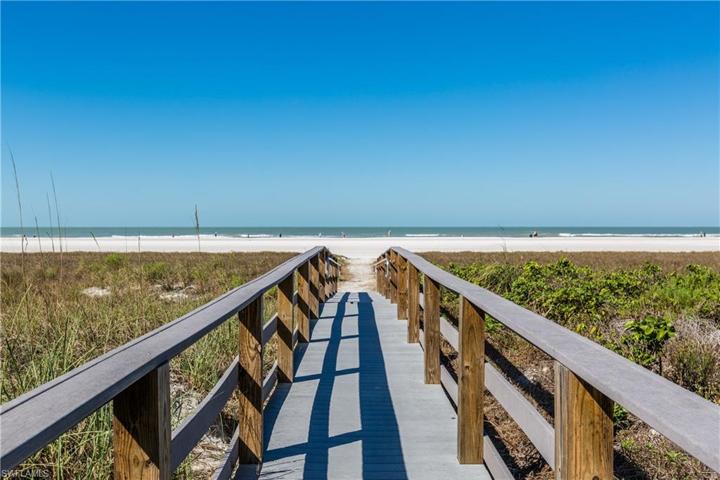 Beach walkway