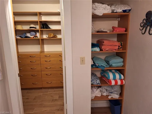 Custom Closet