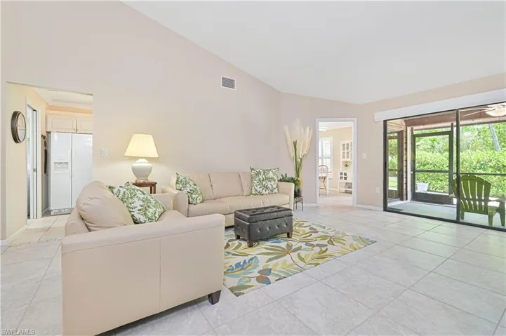 13133 Tall Pine Cir, Fort Myers, Florida 33907