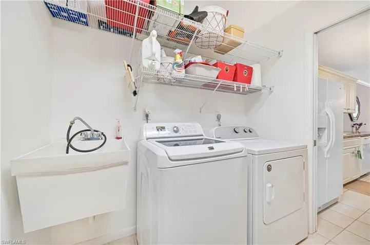 13133 Tall Pine Cir, Fort Myers, Florida 33907