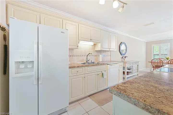 13133 Tall Pine Cir, Fort Myers, Florida 33907