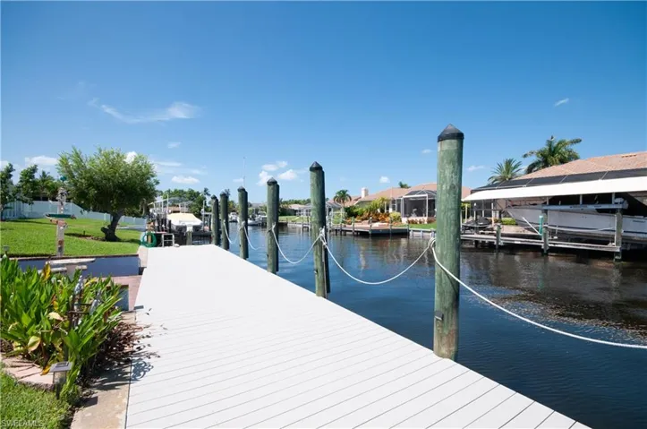 3332 Se 19th Ave, Cape Coral, Florida 33904