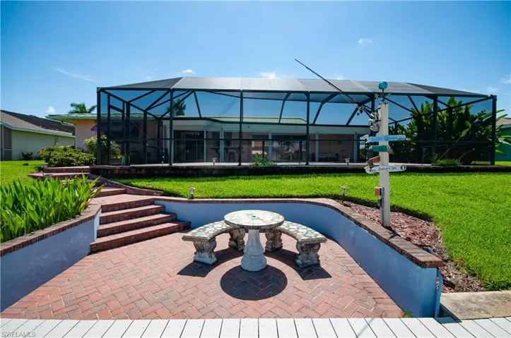 3332 Se 19th Ave, Cape Coral, Florida 33904