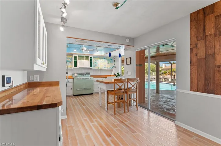 3332 Se 19th Ave, Cape Coral, Florida 33904