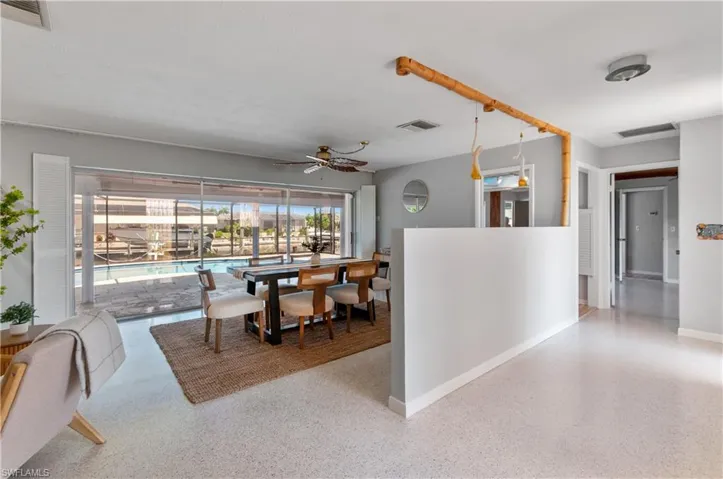 3332 Se 19th Ave, Cape Coral, Florida 33904