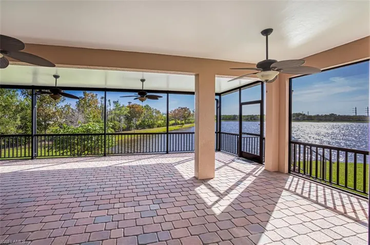 8004  Banyan Breeze  WAY, Fort Myers, FL 33908