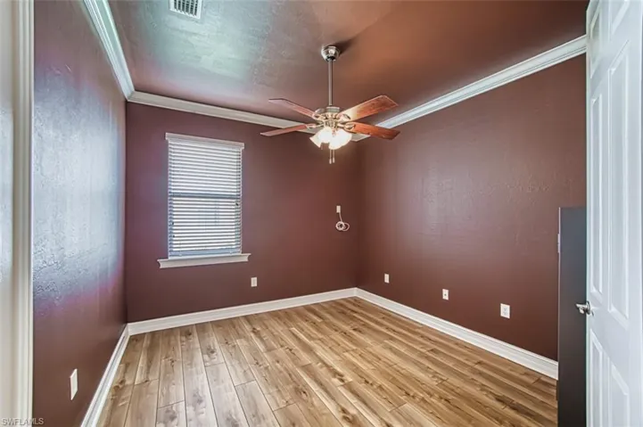 8004  Banyan Breeze  WAY, Fort Myers, FL 33908