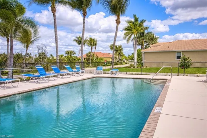 8004  Banyan Breeze  WAY, Fort Myers, FL 33908