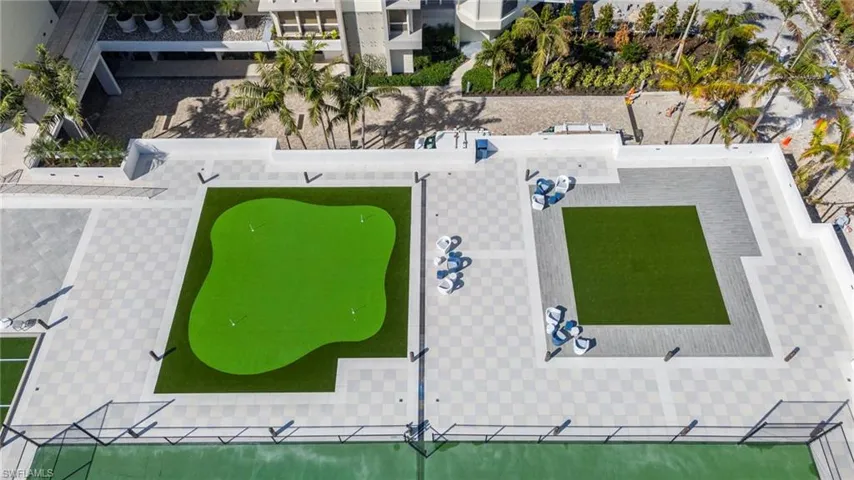 yoga/putting green