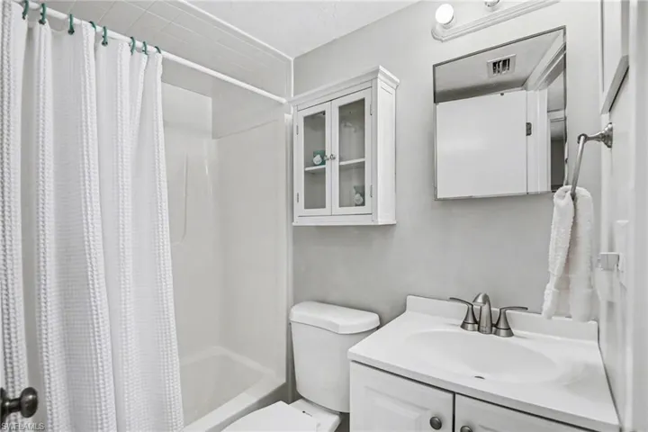 GUEST BATH