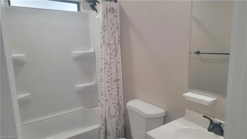 4701 Leilani Ln, Bonita Springs, Florida 34134