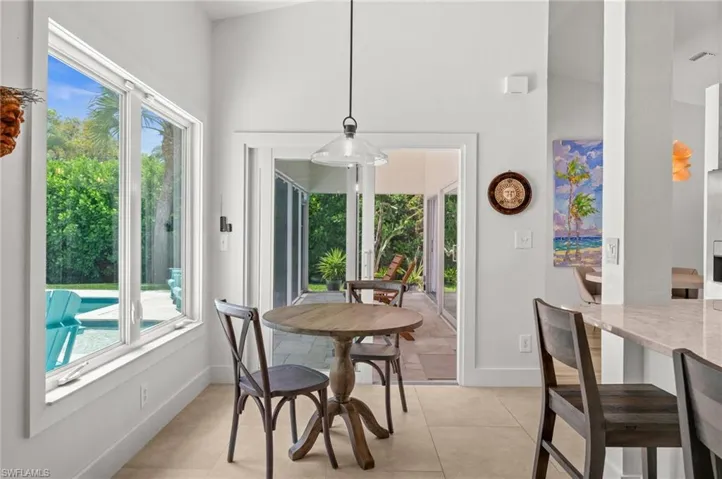 2476 River Reach Dr, Naples, Florida 34104
