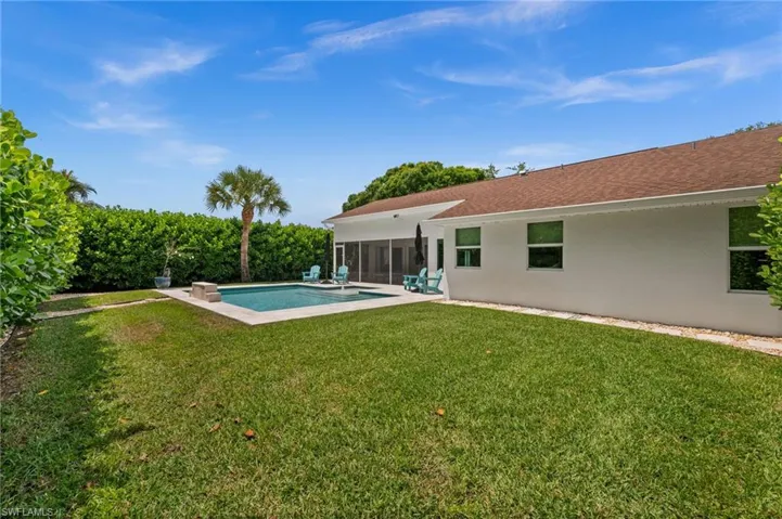 2476 River Reach Dr, Naples, Florida 34104