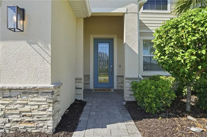 2169 Clementine St, Naples, Florida 34120