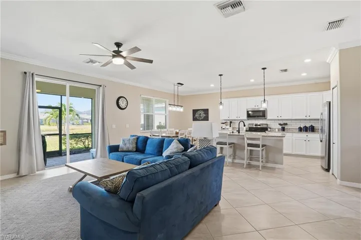 2169 Clementine St, Naples, Florida 34120