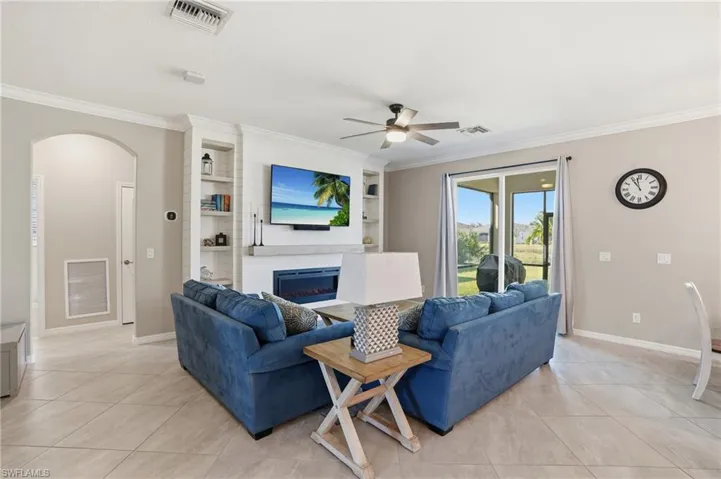 2169 Clementine St, Naples, Florida 34120