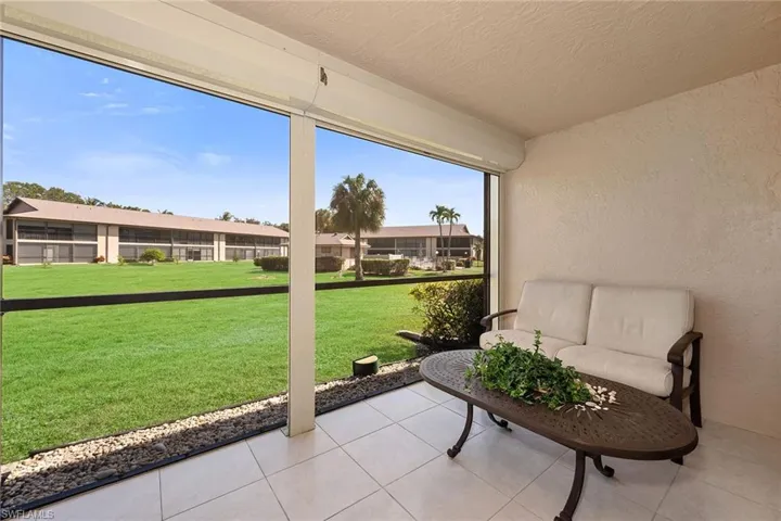 236  Pebble Beach  CIR, Naples, FL 34113