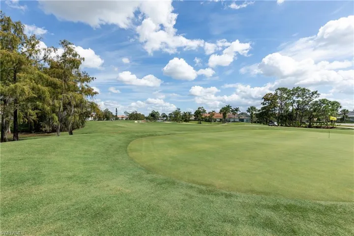 1100  Eastham  WAY, Naples, FL 34104