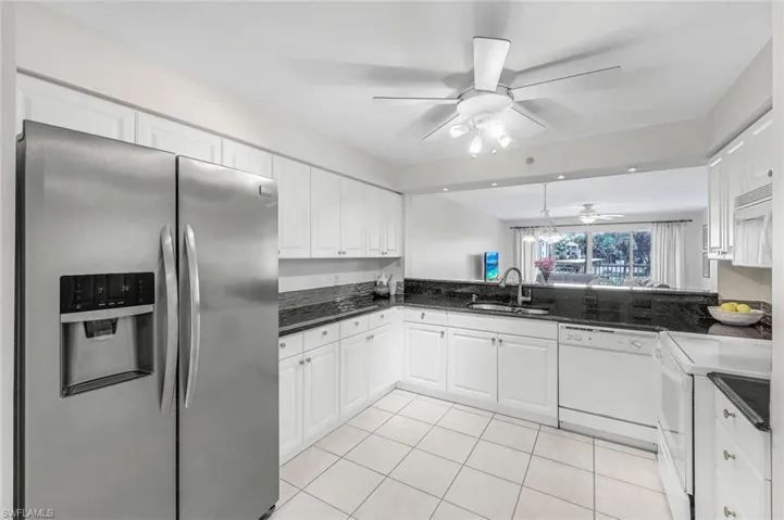 1100  Eastham  WAY, Naples, FL 34104