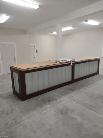 737  Main S ST, Labelle, FL 33935