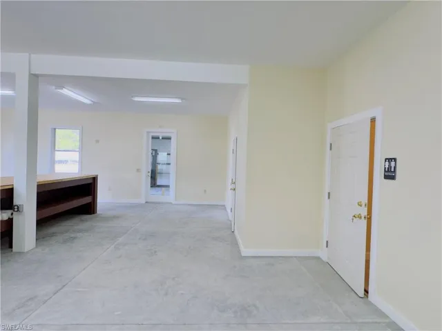 737  Main S ST, Labelle, FL 33935