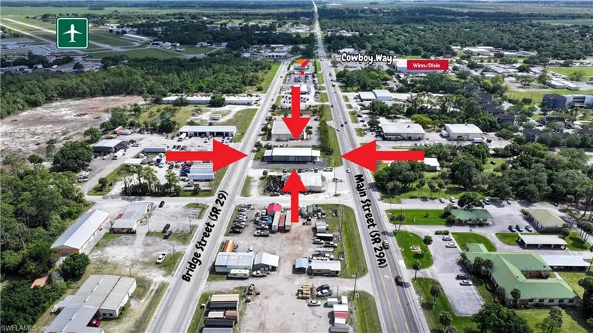 737  Main S ST, Labelle, FL 33935