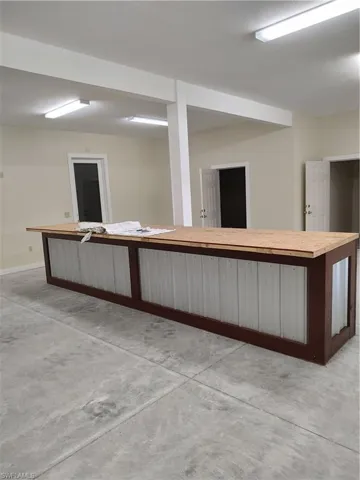 737  Main S ST, Labelle, FL 33935