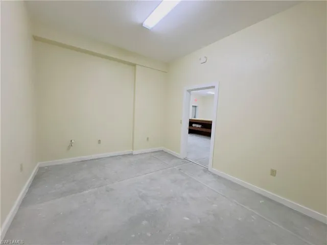 737  Main S ST, Labelle, FL 33935