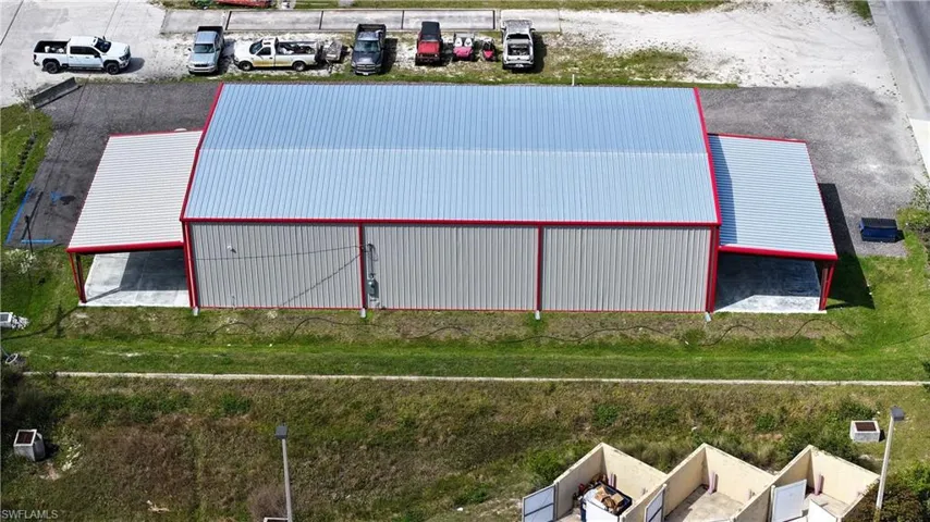737  Main S ST, Labelle, FL 33935