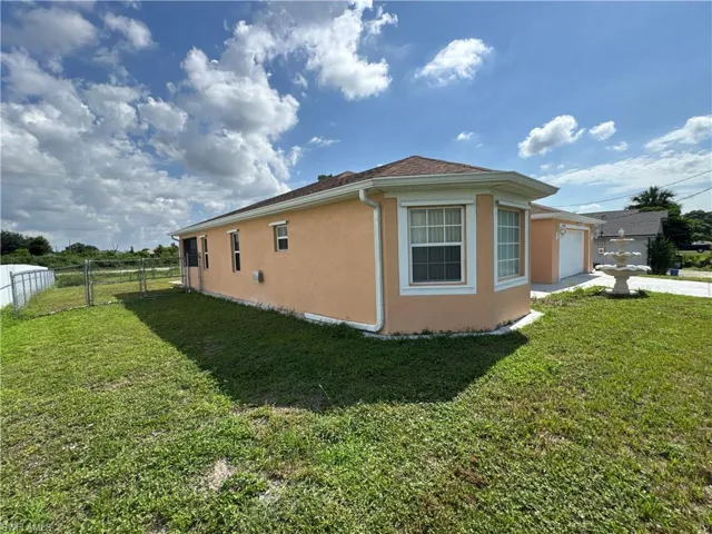 4914 7th St W, Lehigh Acres, Florida 33971