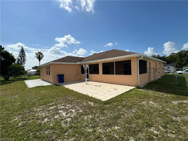 4914 7th St W, Lehigh Acres, Florida 33971