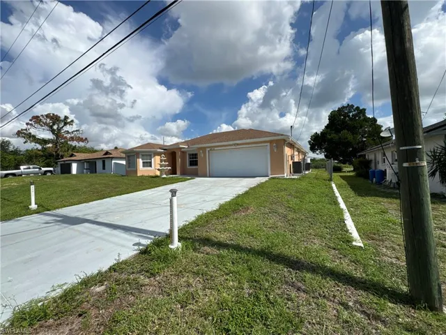 4914 7th St W, Lehigh Acres, Florida 33971