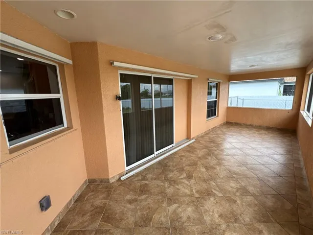 4914 7th St W, Lehigh Acres, Florida 33971