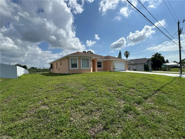 4914 7th St W, Lehigh Acres, Florida 33971